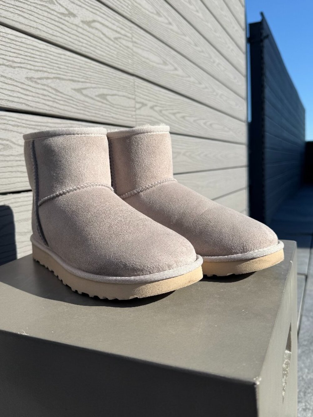 Grey Ugg Boots - Classic Mini II Like New